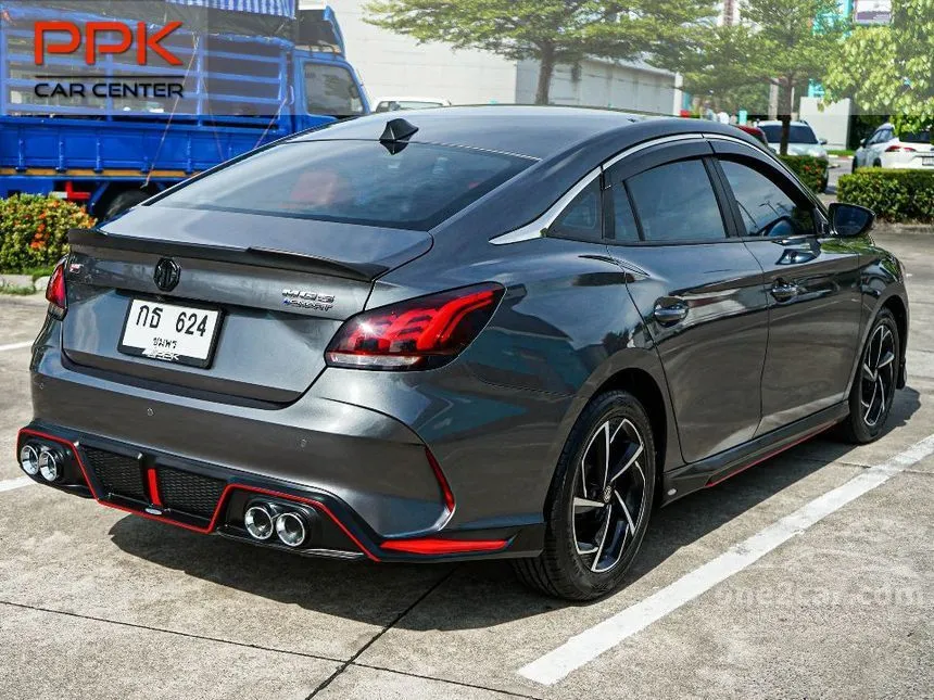 2022 MG MG5 X Sedan