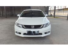 2015 Honda Civic 1.8 FB Sedan White On Beige Mulus Terawat TDP 65Jt