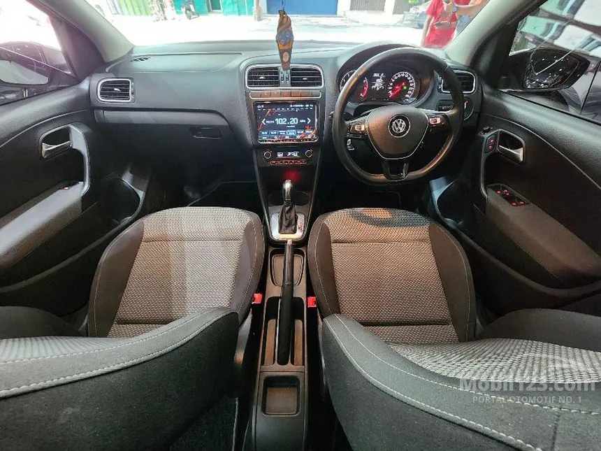 2020 Volkswagen Polo Comfortline TSI Hatchback