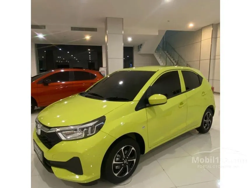 Jual Mobil Honda Brio 2024 E Satya 1.2 di DKI Jakarta Automatic Hatchback Lainnya Rp 179.100.000