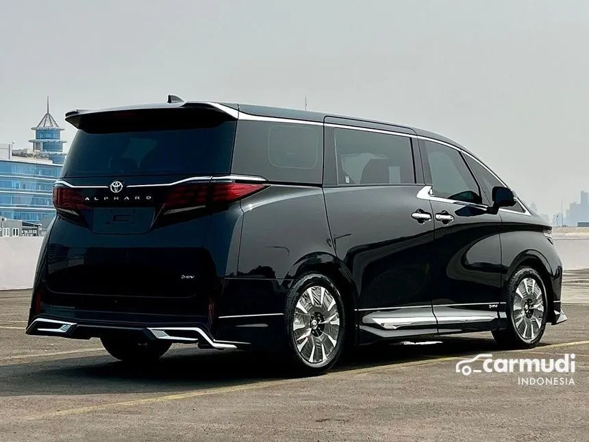 2024 Toyota Alphard HEV Modellista MPV