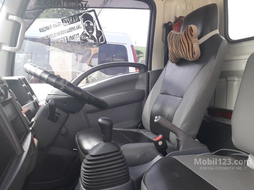 Jual Mobil  Isuzu  Elf  2021 NLR 2 8 di Jawa  Barat  Manual 