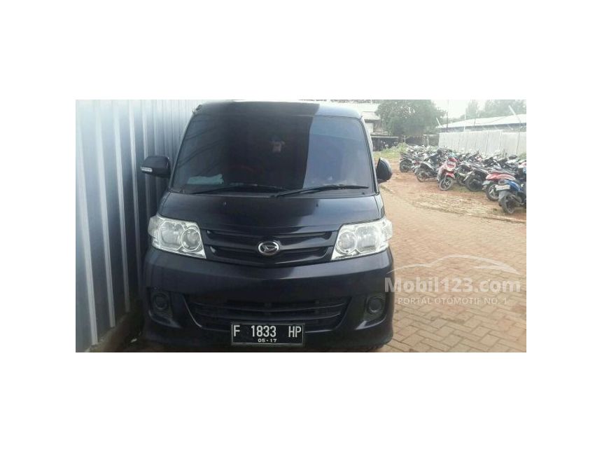  Foto  Mobil  Luxio  Hitam  Auto Werkzeuge