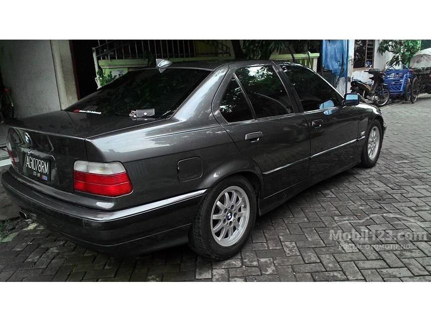 Jual Mobil  BMW  320i  1994  E36 2 0 Manual 2 0 di Jawa Timur 