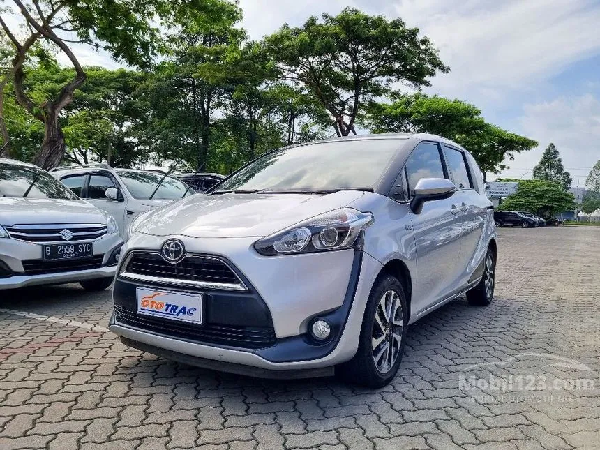 Jual Mobil Toyota Sienta 2017 V 1.5 di Banten Automatic MPV Silver Rp ...