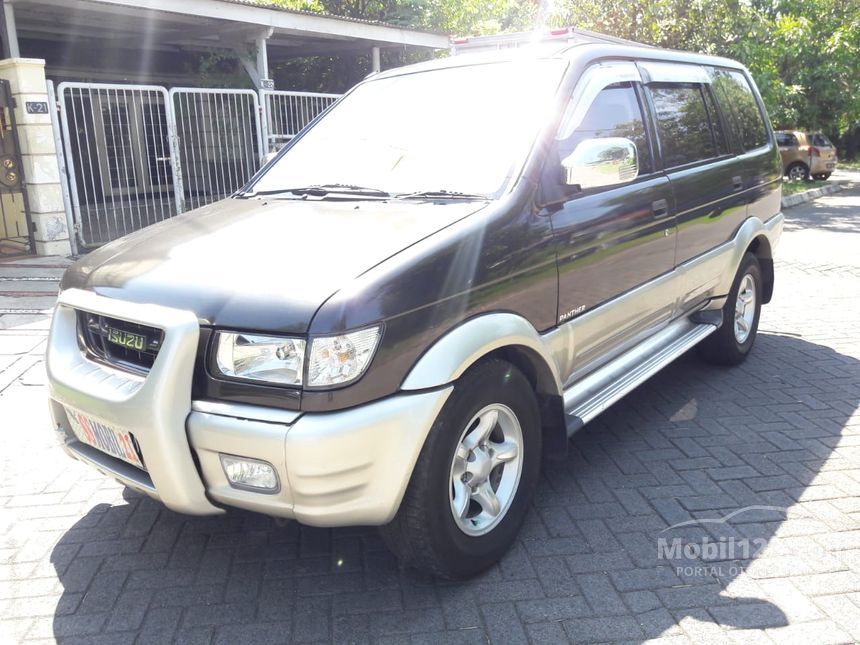 Jual Mobil Isuzu Panther 2004 TOURING 2 5 di Jawa Timur Jual Mobil Isuzu Panther 2004 TOURING 2 5 di Jawa Timur