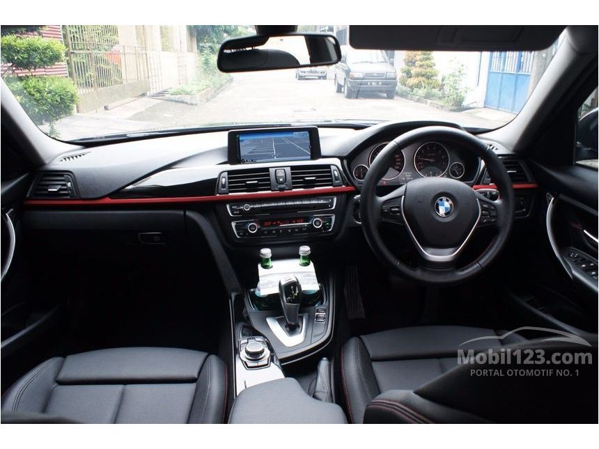 Jual Mobil Bmw 3i 13 Sport 2 0 Di Dki Jakarta Automatic Sedan Hitam Rp 445 000 000 Mobil123 Com