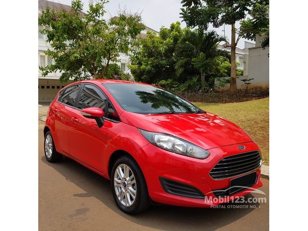 Ford Fiesta Mobil bekas dijual di Dki-jakarta Indonesia 