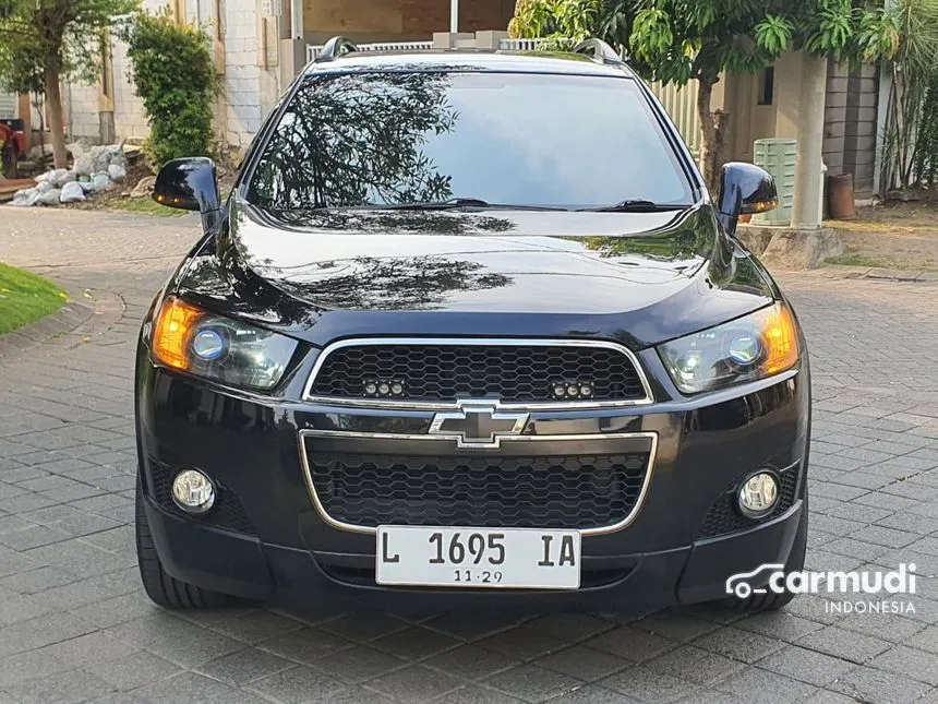 Jual Mobil Chevrolet Captiva 2013 Pearl White 2.0 di Jawa Timur Automatic SUV Hitam Rp 135.000.000