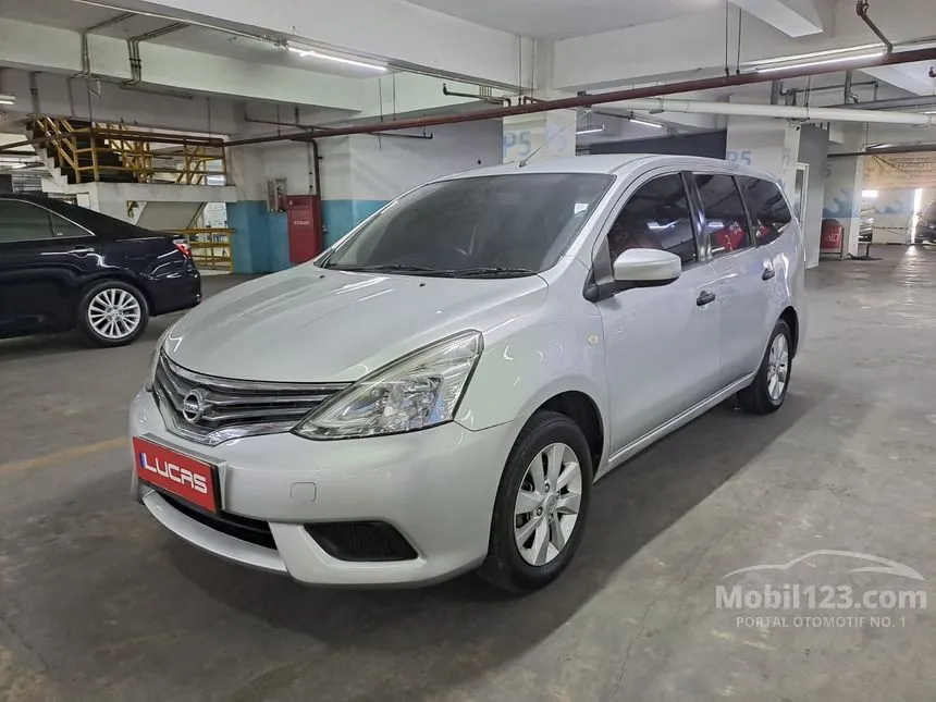 Jual Mobil Nissan Grand Livina 2015 SV 1.5 di Banten Manual MPV Silver Rp 96.000.000
