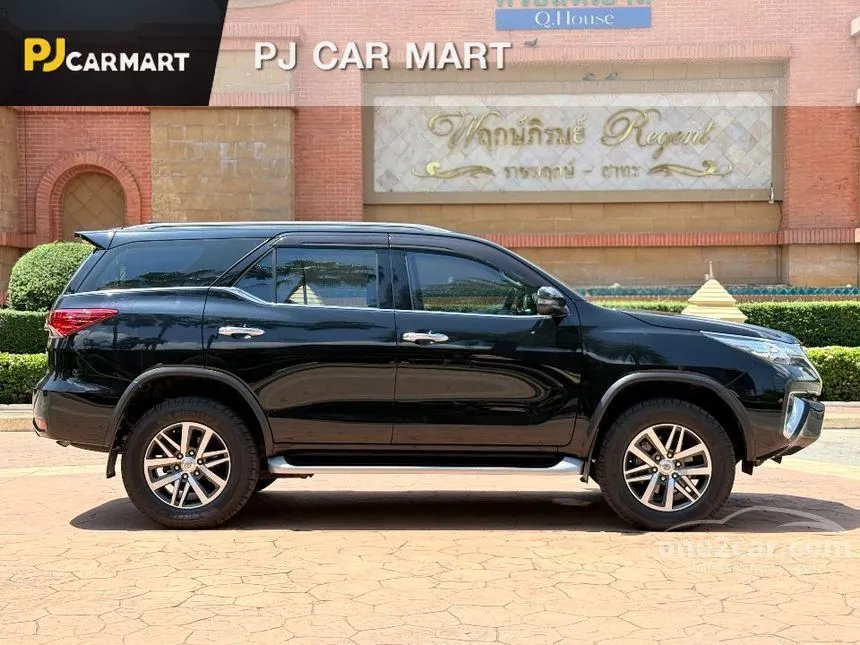 2019 Toyota FORTUNER V SUV