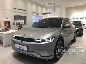 2026 Hyundai IONIQ 5 Signature Long Range SUV