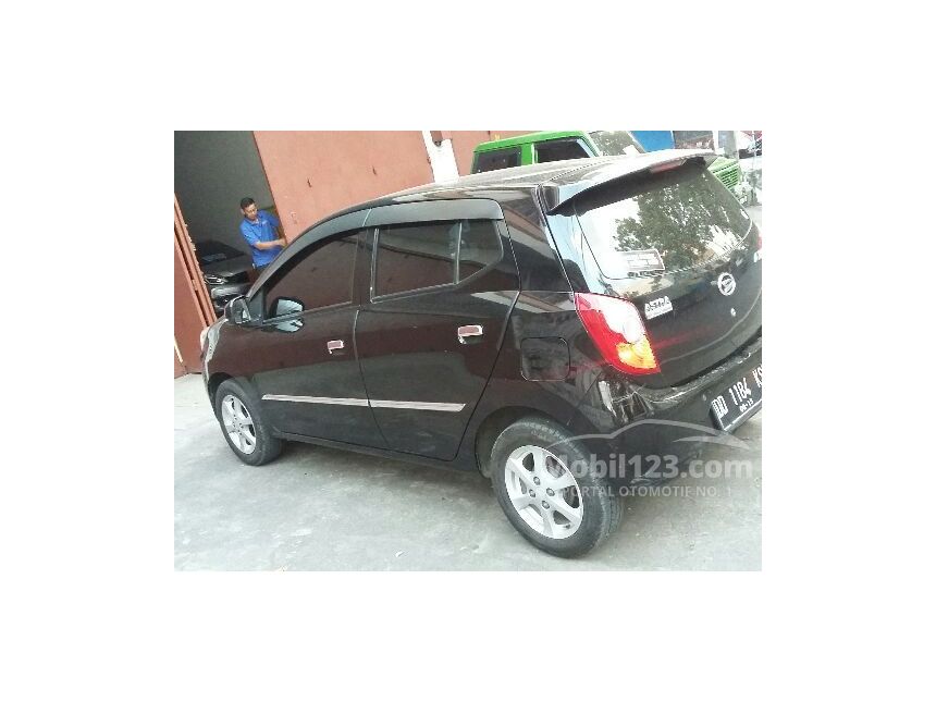 Jual Mobil  Daihatsu Ayla  2014  X Elegant 1 0 di Sulawesi 