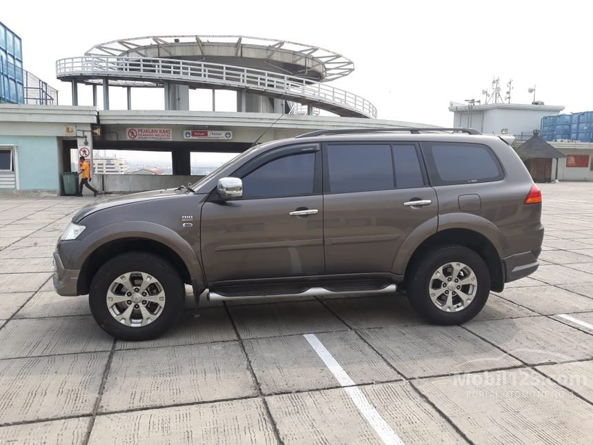 Mitsubishi pajero sport 2013