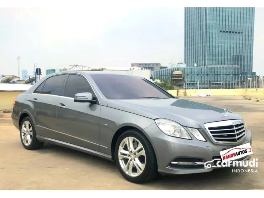 2012 Mercedes-Benz E250 CGI Avantgarde Sedan