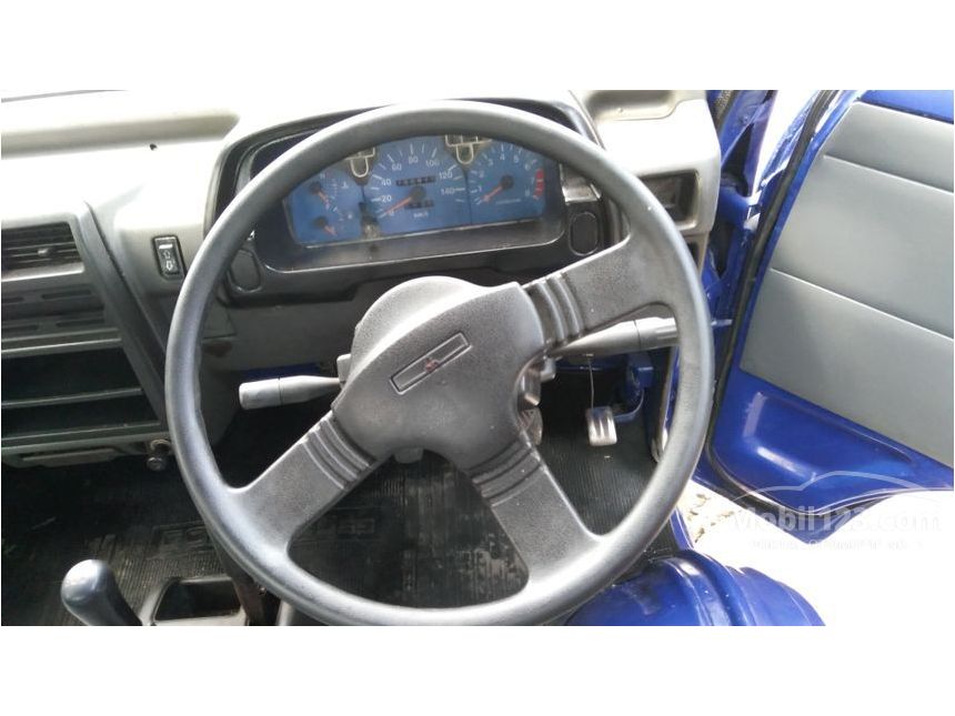Jual Mobil Mitsubishi Colt T120SS 2006 Standard 1.5 di Jawa Barat Manual Pickup Biru Rp 50.000 