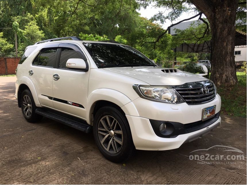 2012 Toyota Fortuner 3.0 (ปี 12-15) TRD Sportivo SUV AT for sale on One2car