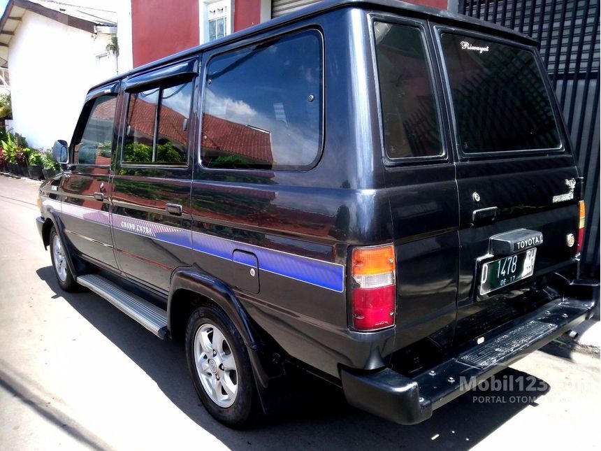 Jual Mobil Toyota Kijang 1994 1 5 Di Jawa Barat Manual Pick Up Abu Abu Rp 56 000 000 3575457 Mobil123 Com