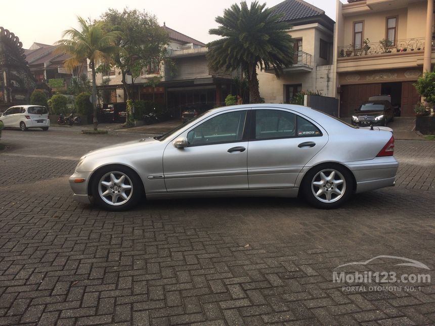 Jual Mobil Mercedes-Benz C180 2003 W203 2.0 di Banten 