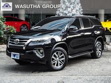 2016 Toyota Fortuner 2.8 (ปี 15-18) V 4WD Wagon AT