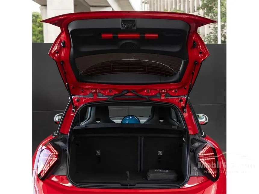 2025 MINI Cooper Cooper SE Hatchback