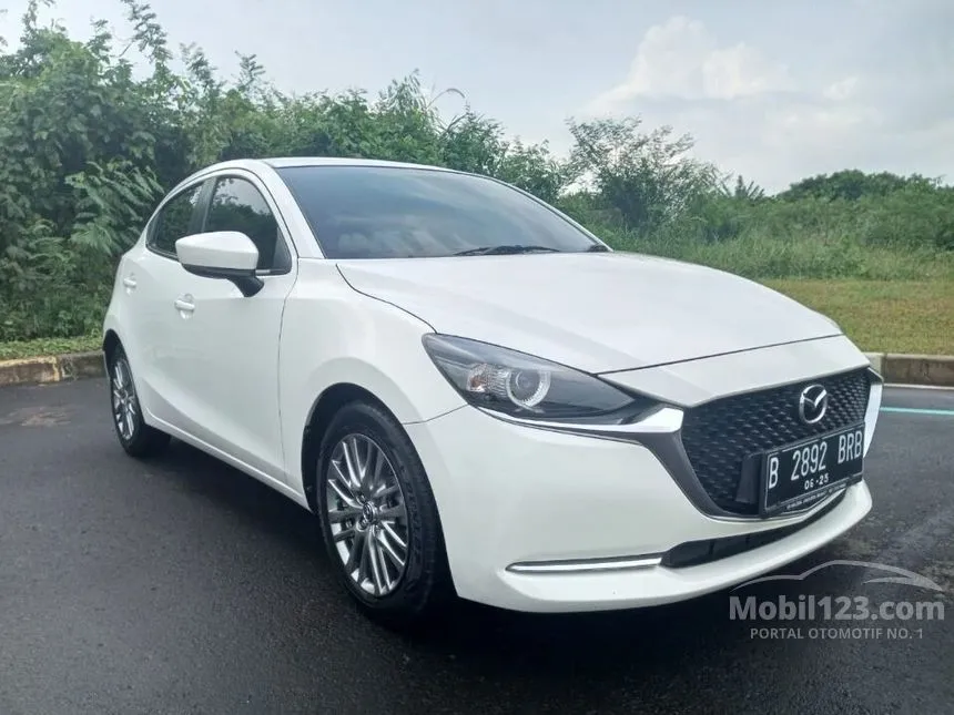 Jual Mobil Mazda 2 2019 GT 1.5 di Banten Automatic Hatchback Putih Rp 236.000.000