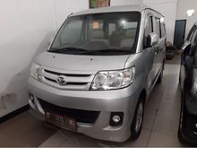 2011 Daihatsu Luxio 1.5 M MT terawat dijual di malang