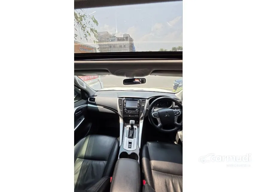 2017 Mitsubishi Pajero Sport Dakar 4X2 SUV