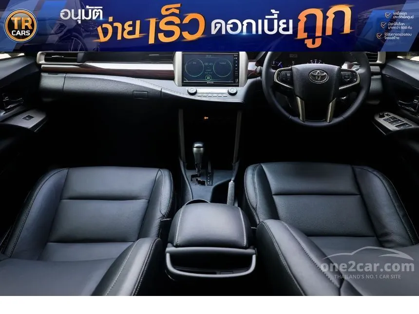 2022 Toyota INNOVA Crysta Premium Wagon