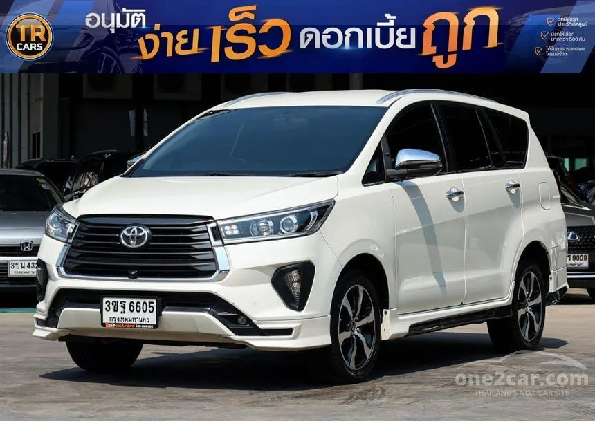 2022 Toyota INNOVA Crysta Premium Wagon