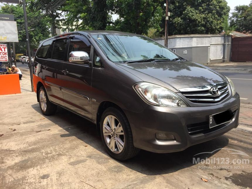 Jual Mobil Toyota Kijang Innova 2010 G 2.0 di DKI Jakarta 