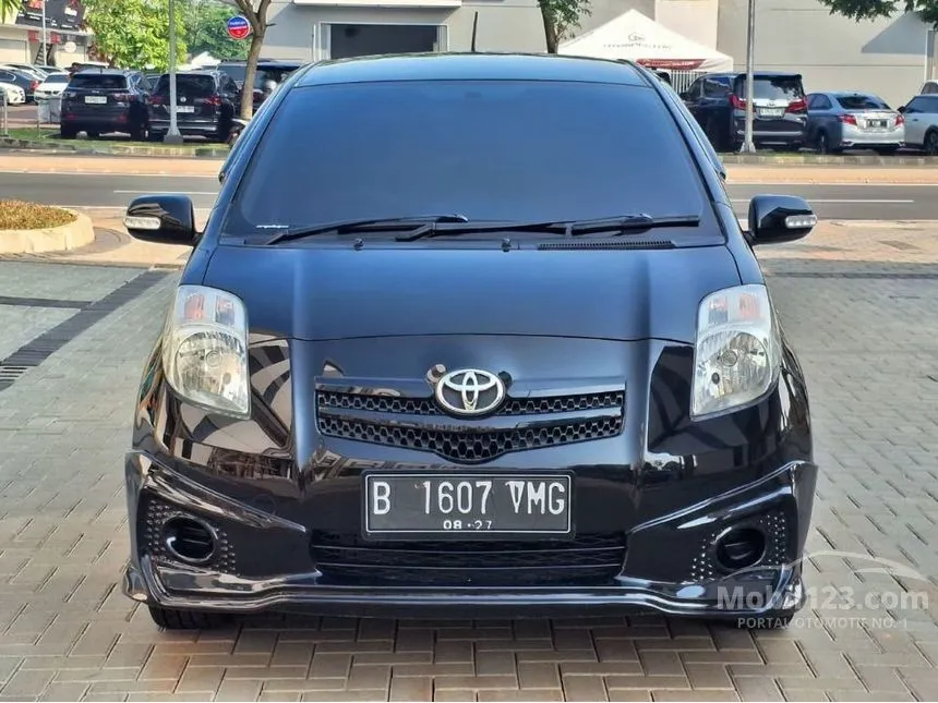 2008 Toyota Yaris E Hatchback