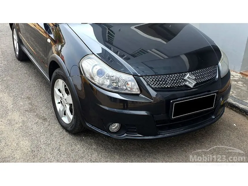 2011 Suzuki SX4 Cross Over Hatchback