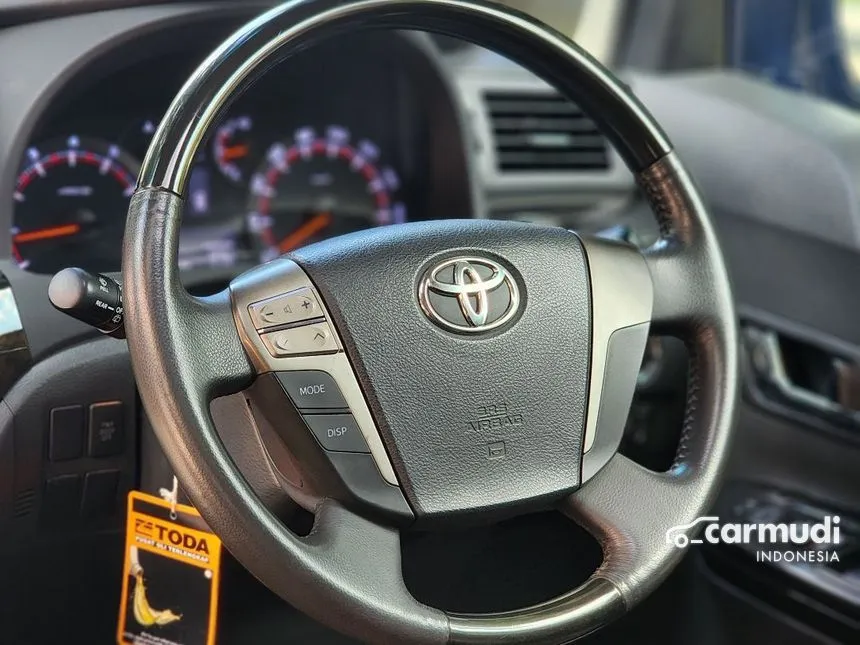 2013 Toyota Alphard S MPV