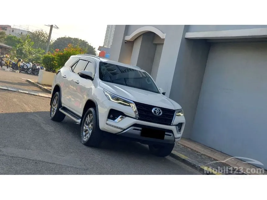 2022 Toyota Fortuner VRZ 4X2 SUV