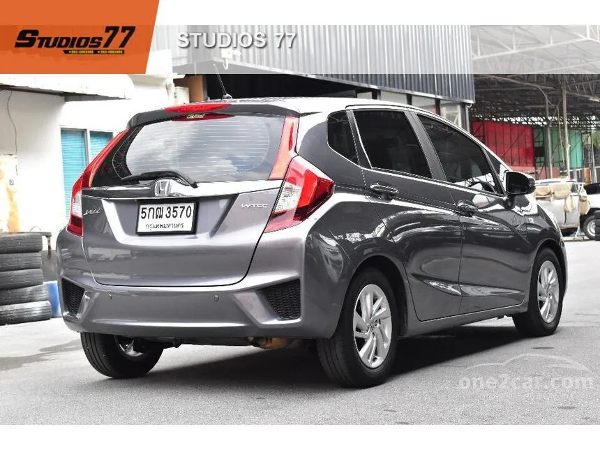 2016 Honda Jazz V+ i-VTEC Hatchback