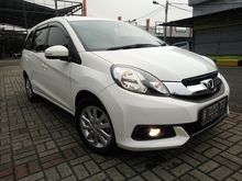 Honda Mobilio 1.5 E CVT 2016 AT like new , km 40rb asli , top condition