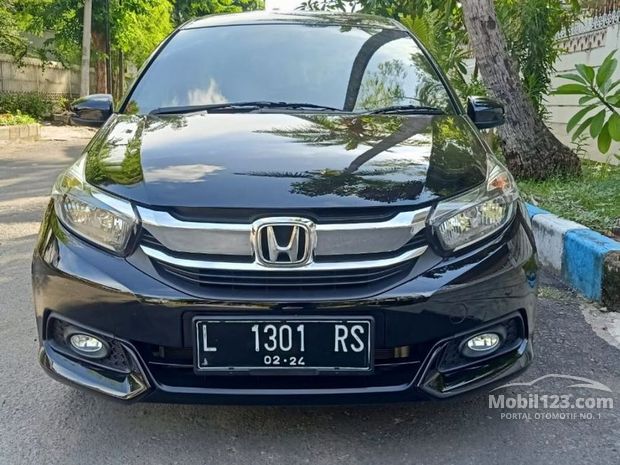  Honda  Mobilio  E Mobil bekas  dijual di Surabaya  Jawa timur 