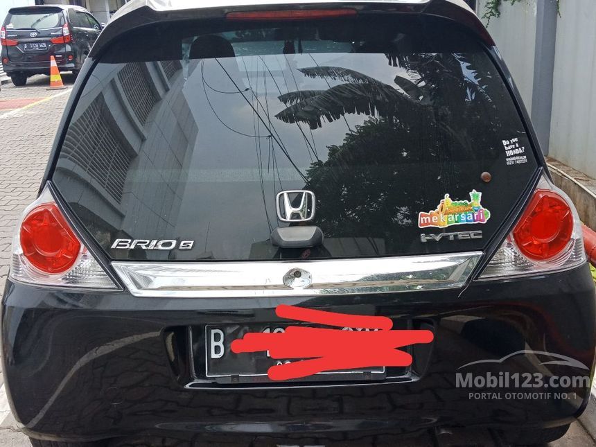 2014 Honda Brio S Hatchback