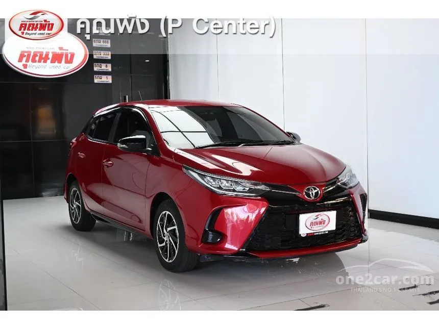 2021 Toyota YARIS Sport Hatchback