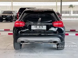 2015 Mercedes-Benz GLA200 1.6 Urban SUV