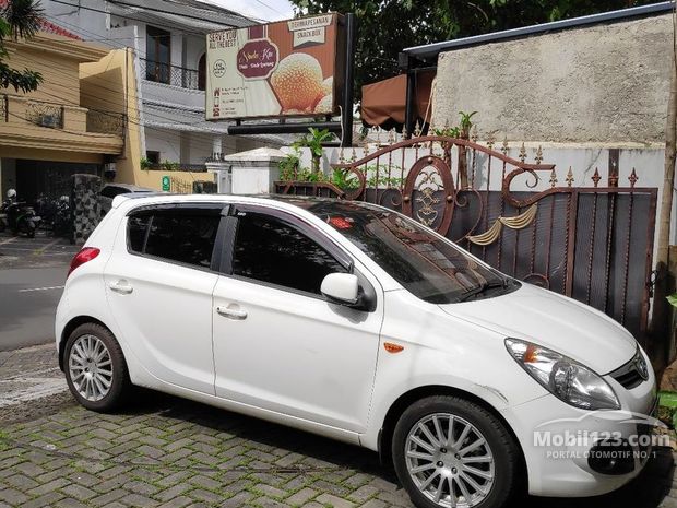 Hyundai Mobil  Bekas  Baru dijual  di Jakarta  selatan  Dki 