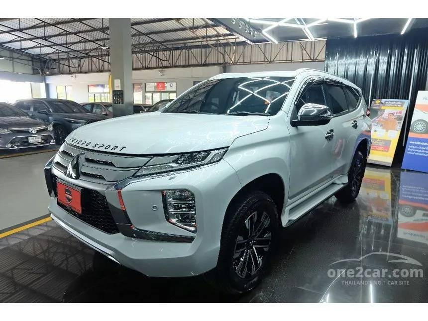2019 Mitsubishi PAJERO SPORT GT Premium SUV