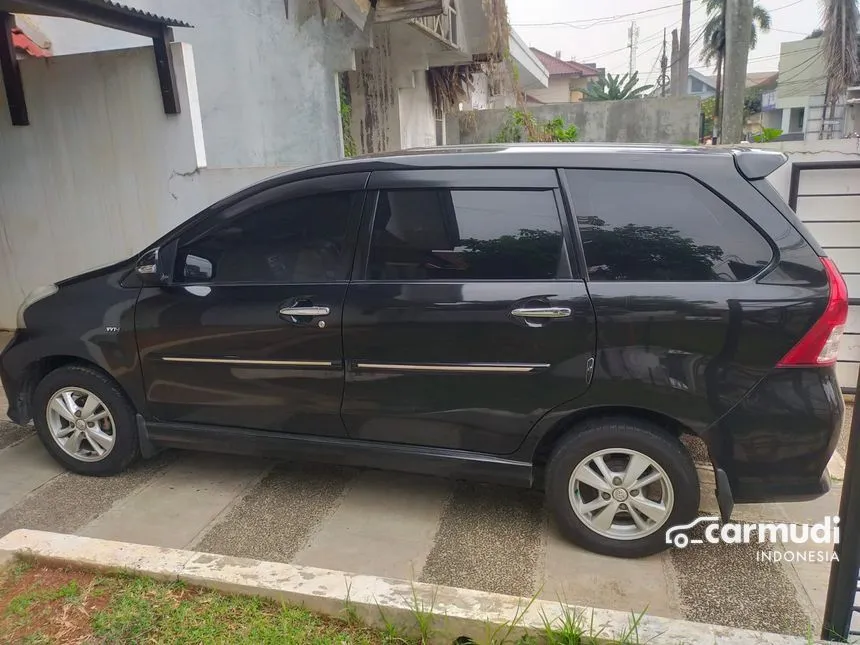 2013 Toyota Avanza Veloz MPV