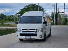 2019 Toyota HIACE 3.0 Commuter (ปี 05-19) D4D Van