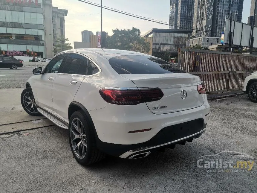 2020 Mercedes-Benz GLC300 4MATIC AMG Line Coupe