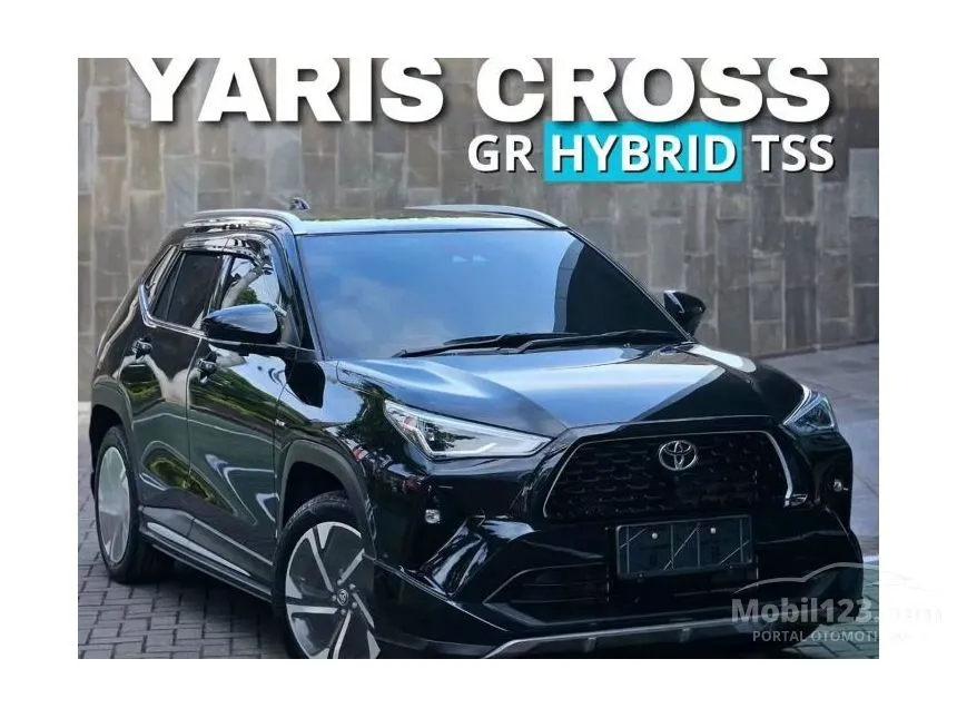 Jual Mobil Toyota Yaris Cross 2023 S HEV GR Parts Aero Package 1.5 di DKI Jakarta Automatic Wagon Hitam Rp 353.900.000