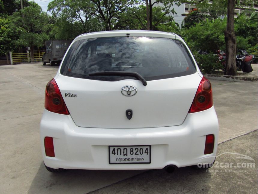 2009 Toyota Yaris E Hatchback