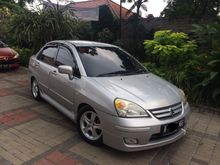 Suzuki Baleno 1.5 Sedan 2005 Top of the line