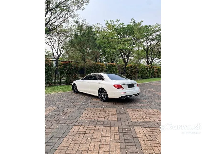 2017 Mercedes-Benz E300 AMG Line Sedan